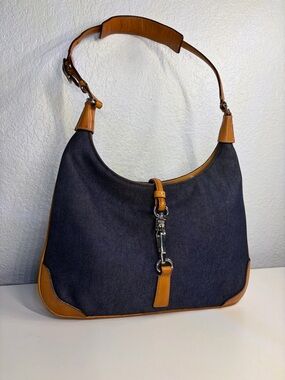 COACH J1K-8318 Vintage Denim
Leather Trim Hobo One-Shoulder Bag
Swivel Hook